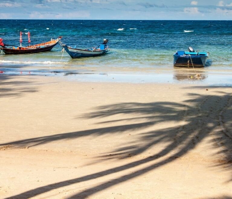 sairee beach thailand img